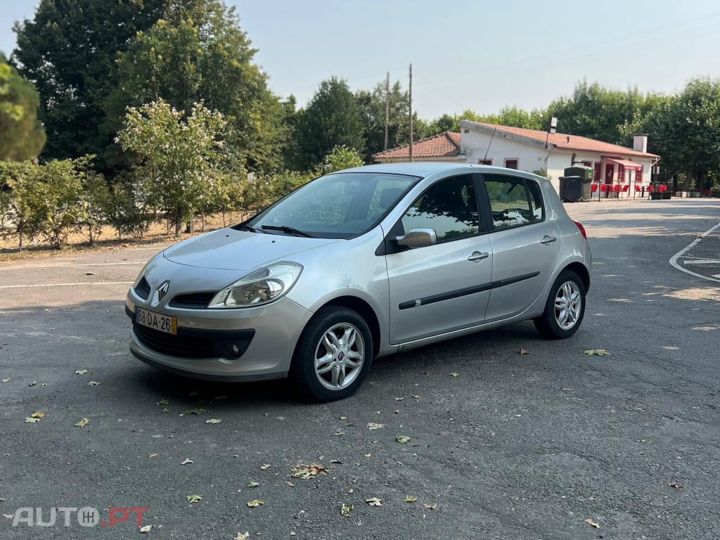 Renault Clio 1.2 16V Confort