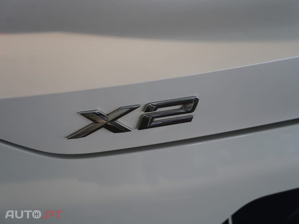 BMW X2 18 i sDrive Auto