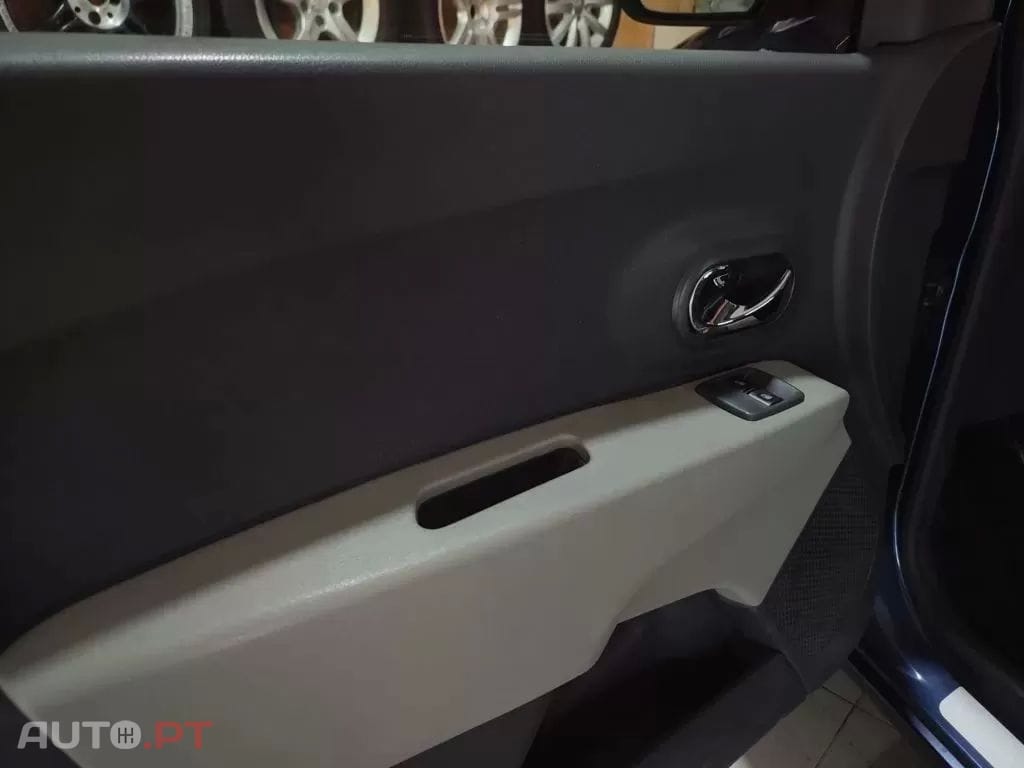 Dacia Lodgy 1.5 dCi Confort 7L