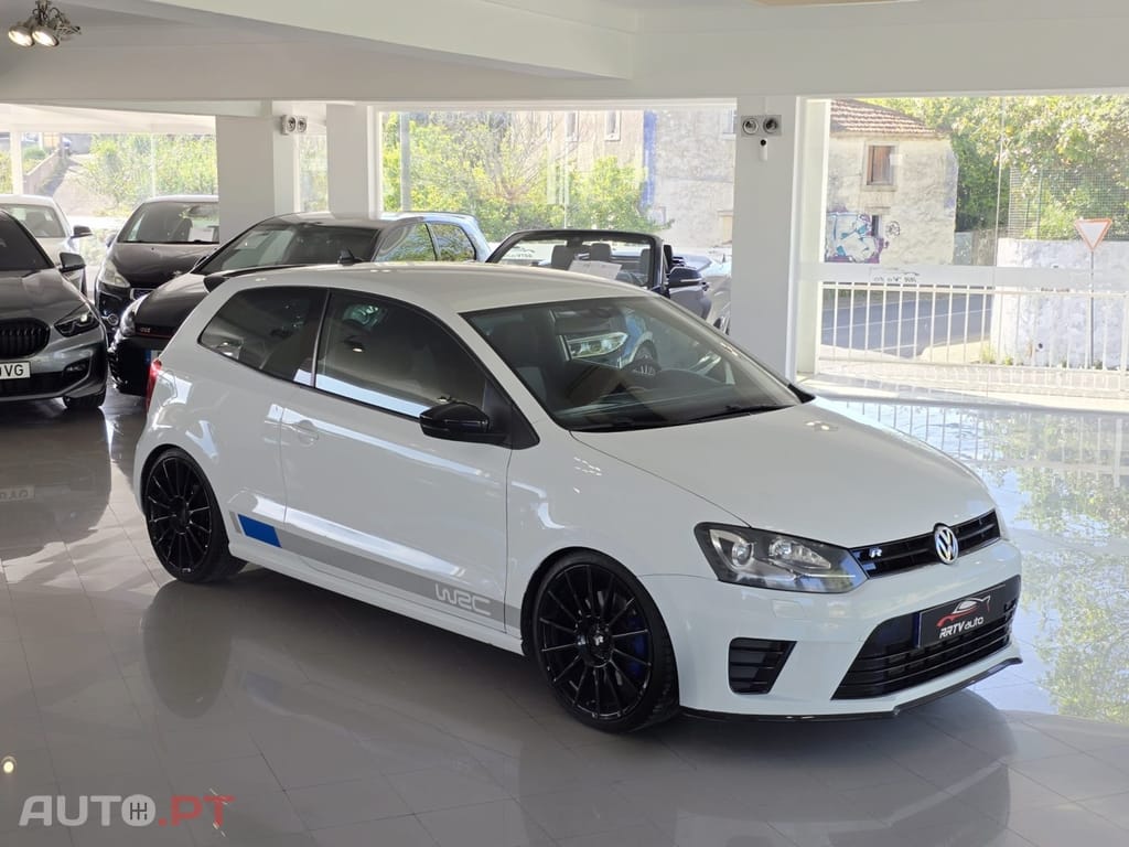 Volkswagen Polo 2.0 TSI R WRC