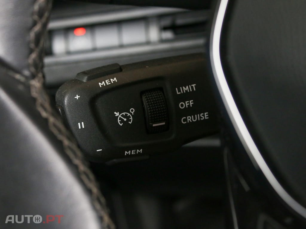 Peugeot 3008 1.2 PureTech Allure Pack