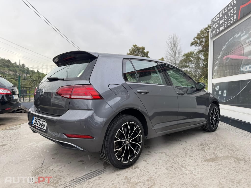 Volkswagen Golf 1.6 TDi Confortline