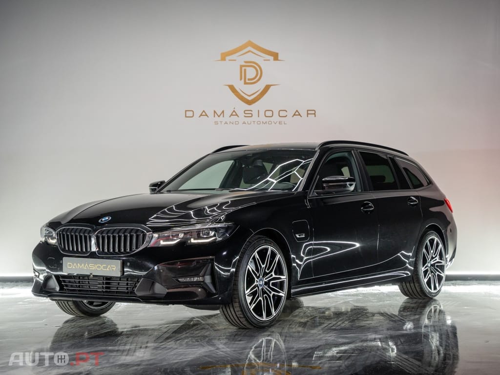 BMW 320 e Touring Auto