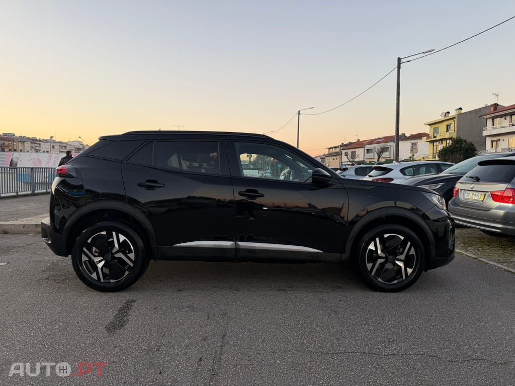 Peugeot 2008 1.2 PureTech Allure