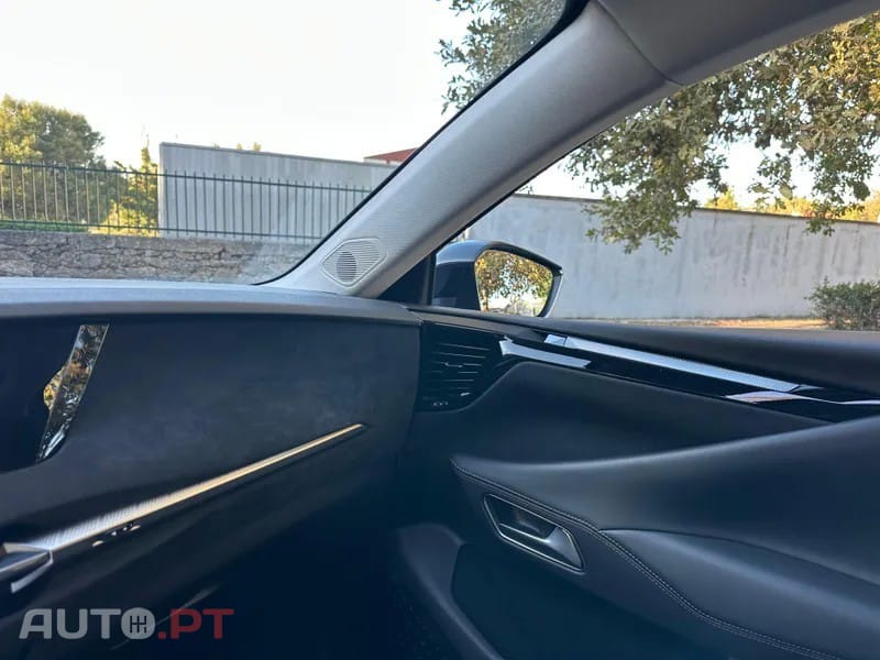 DS DS4 E-Tense Performance Line EAT8