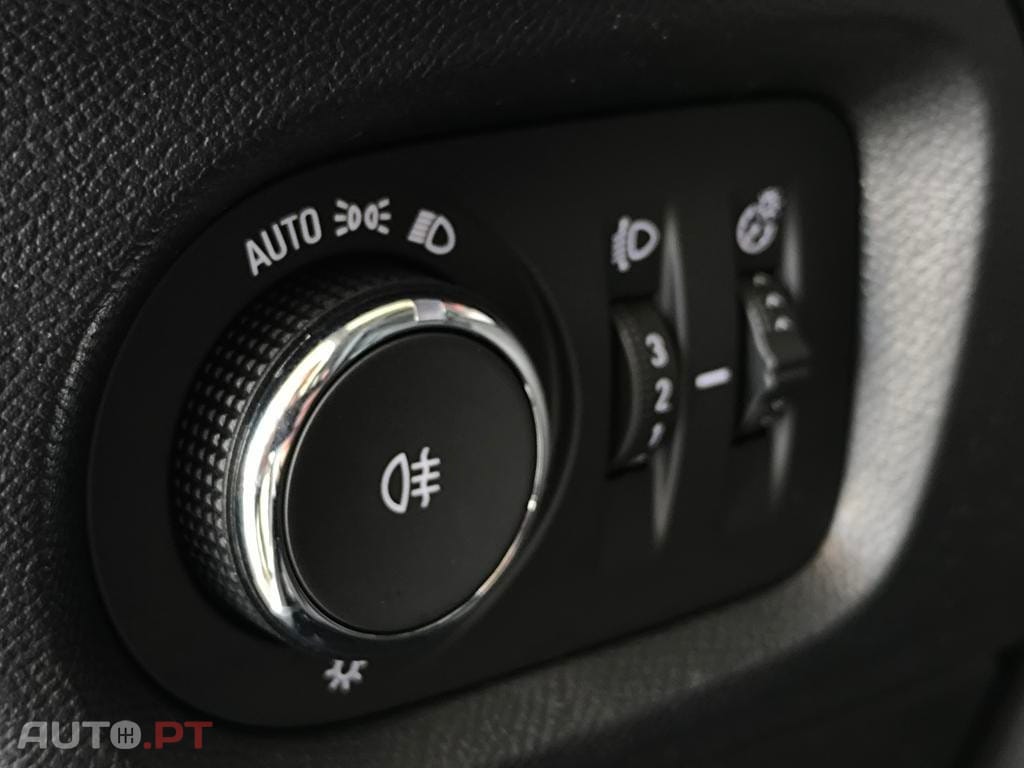 Opel Corsa 1.5 D Business Edition