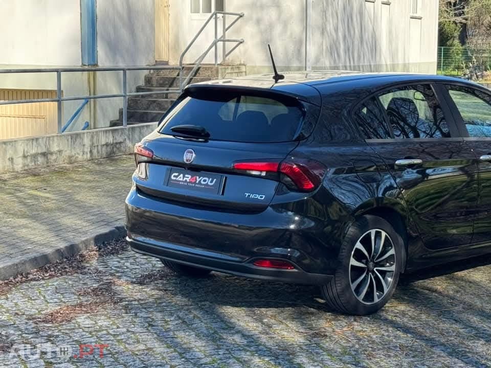 Fiat Tipo 1.3 M-Jet Lounge