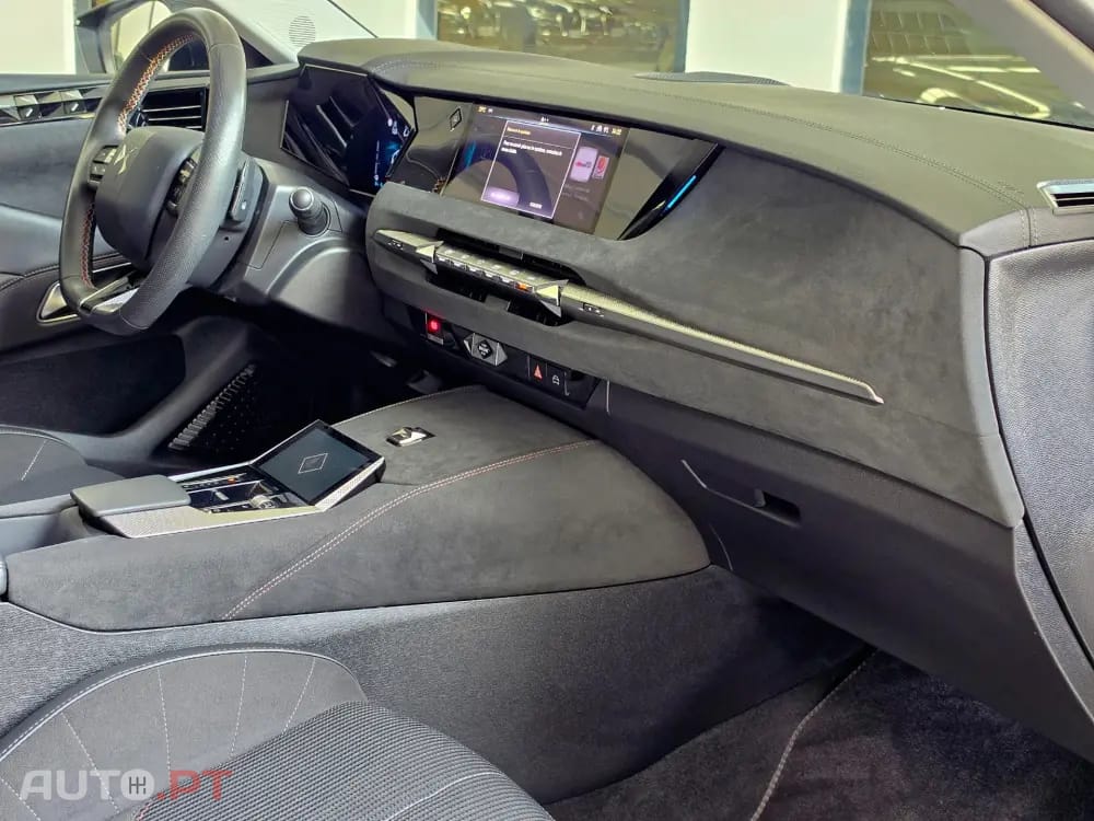 DS 4 E-TENSE 225 PERFORMANCE LINE+ — fotografia 30