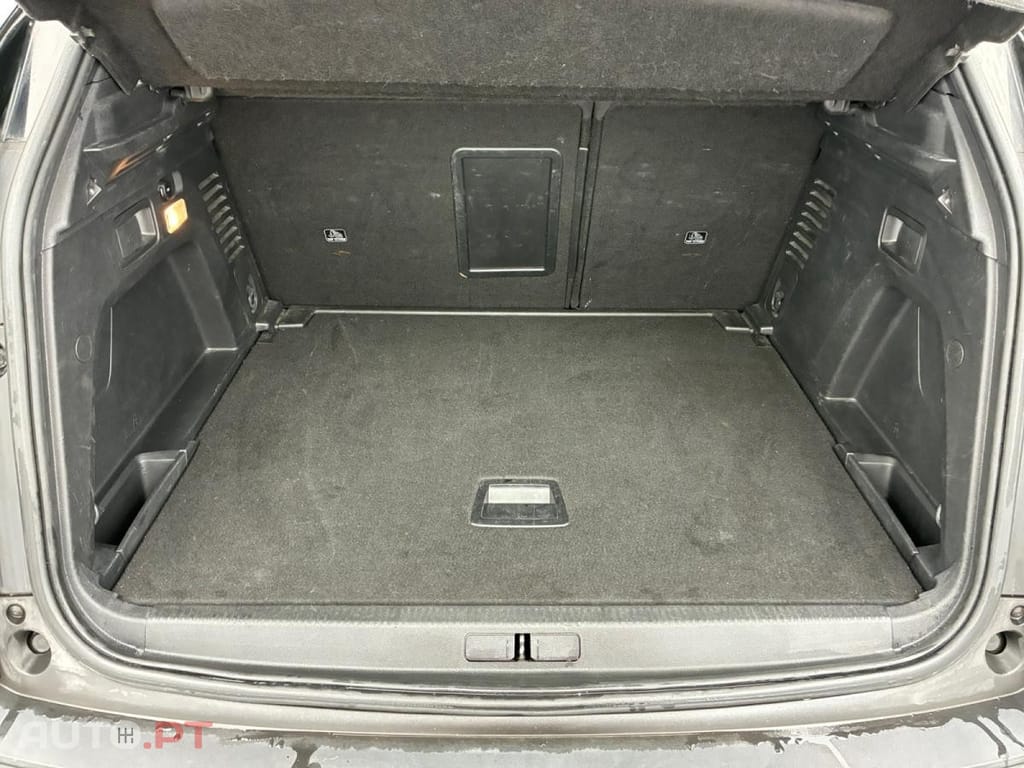 Peugeot 3008 1.2 PureTech Active Pack EAT8