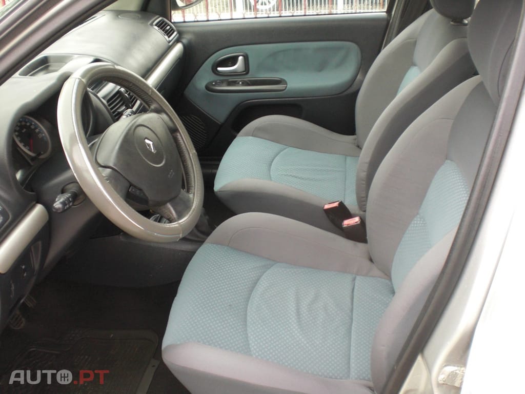 Renault Clio 1.2 16V Expression