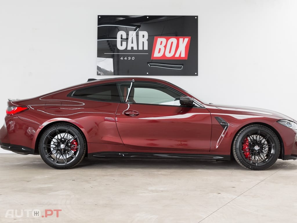 BMW M4 Competition Pack 50 anos M