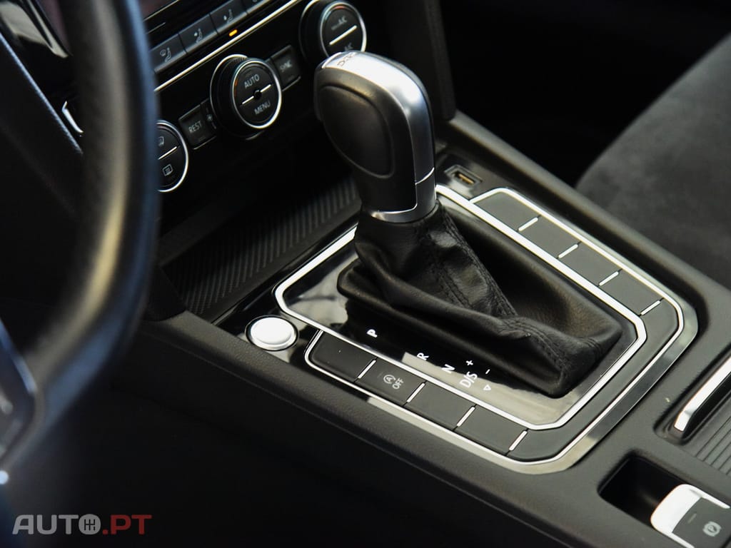 Volkswagen Arteon 2.0 TDI Elegance DSG