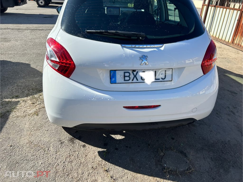 Peugeot 208 Vti