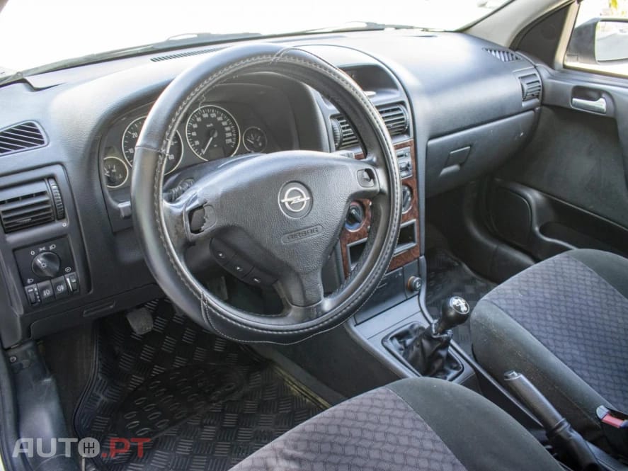 Opel Astra 1.7 DTi Elegance