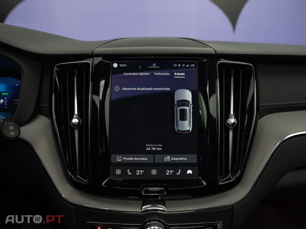 Volvo XC60 2.0 T6 PHEV Ultra Dark AWD