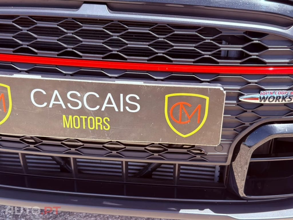 MINI Cabrio John Cooper Works Auto Desportiva