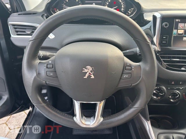 Peugeot 2008 1.6 BlueHDi Style