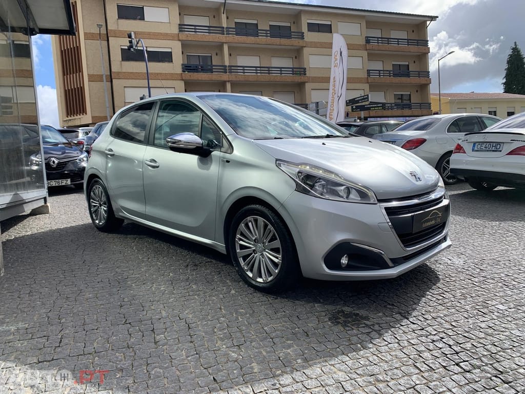 Peugeot 208 1.2 PureTech Style