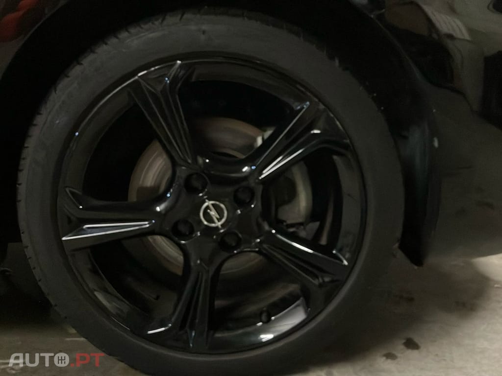 Opel Corsa 1.2 T GS Line