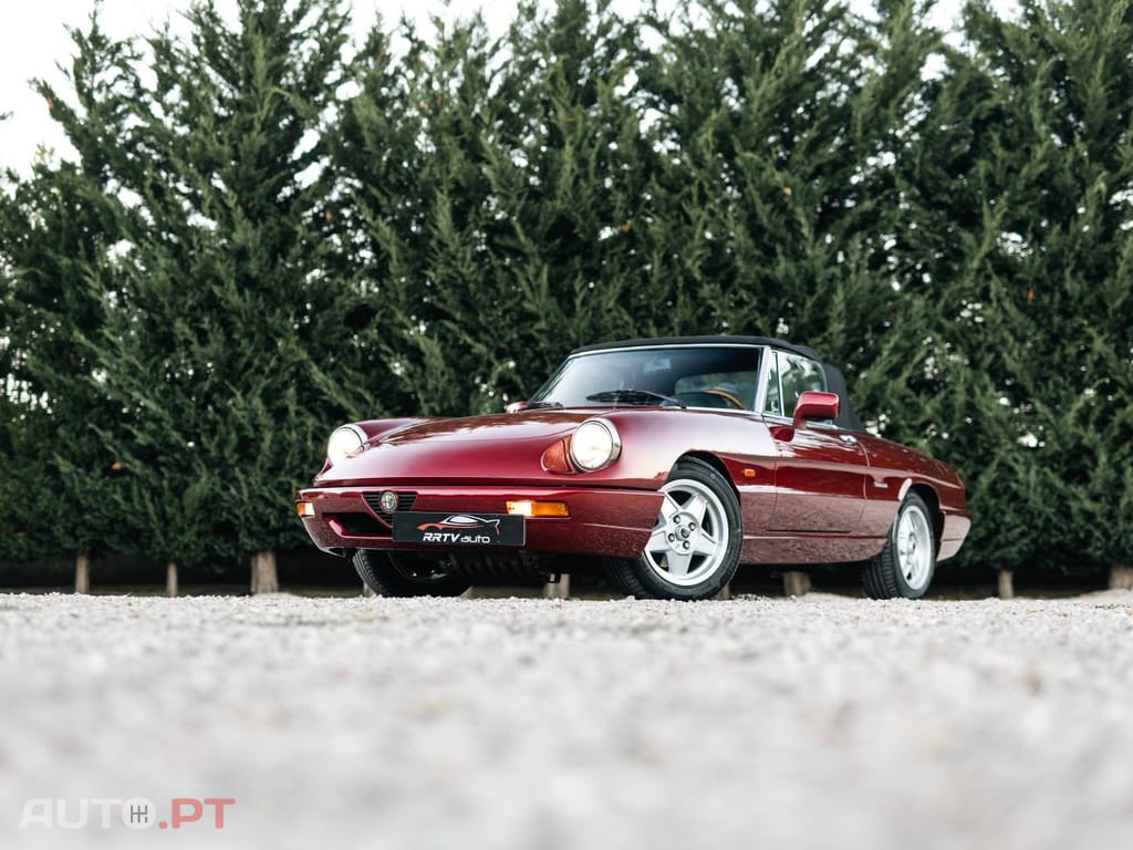 Alfa Romeo Spider 2.0