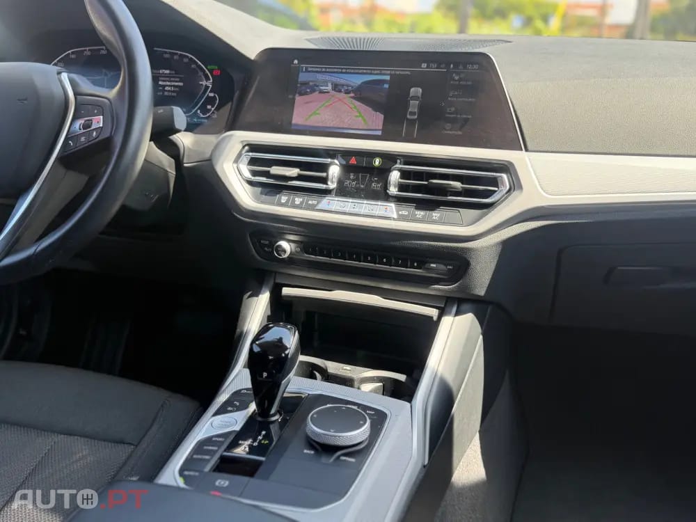 BMW 330 e Aut. Luxury Line