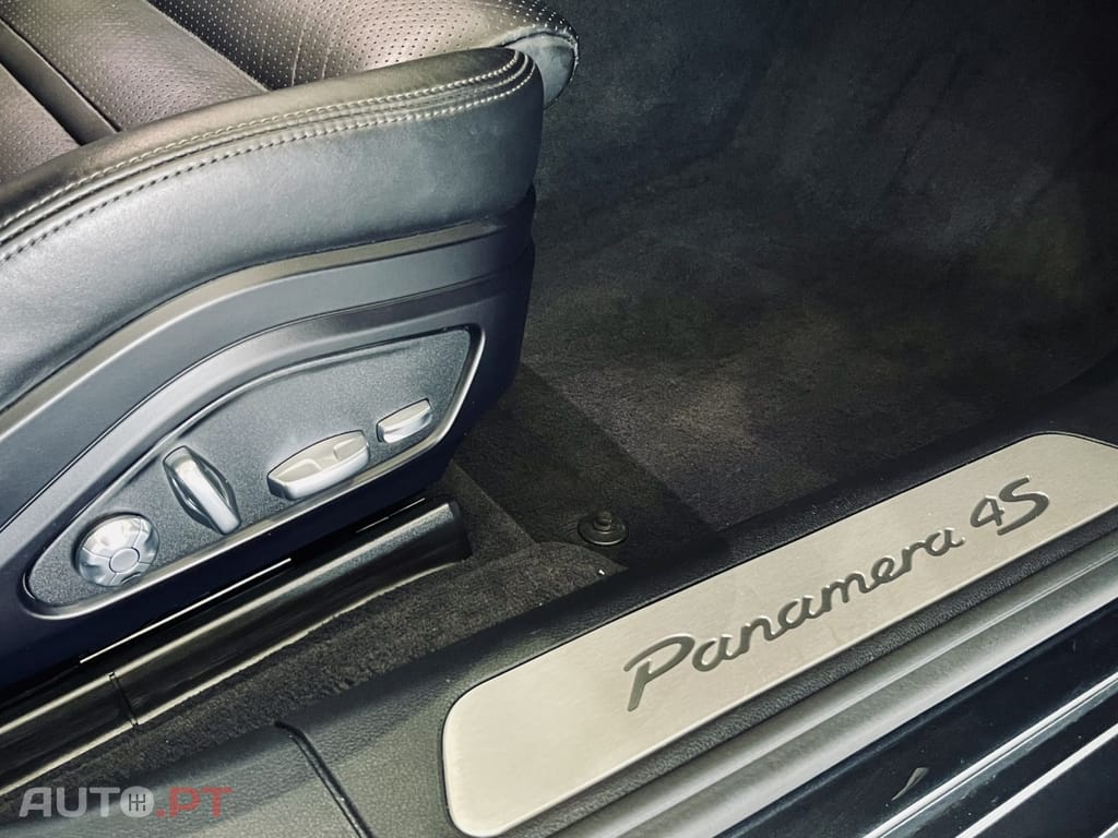 Porsche Panamera 4S Diesel