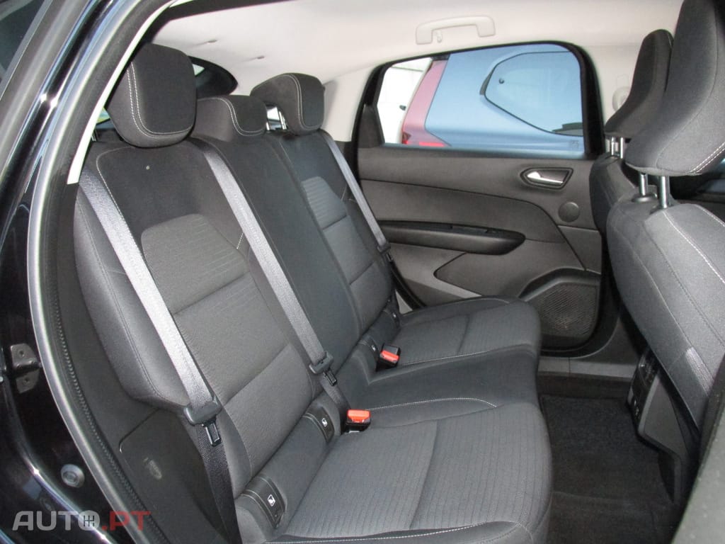 Renault Arkana 1.3 TCe Evolution EDC