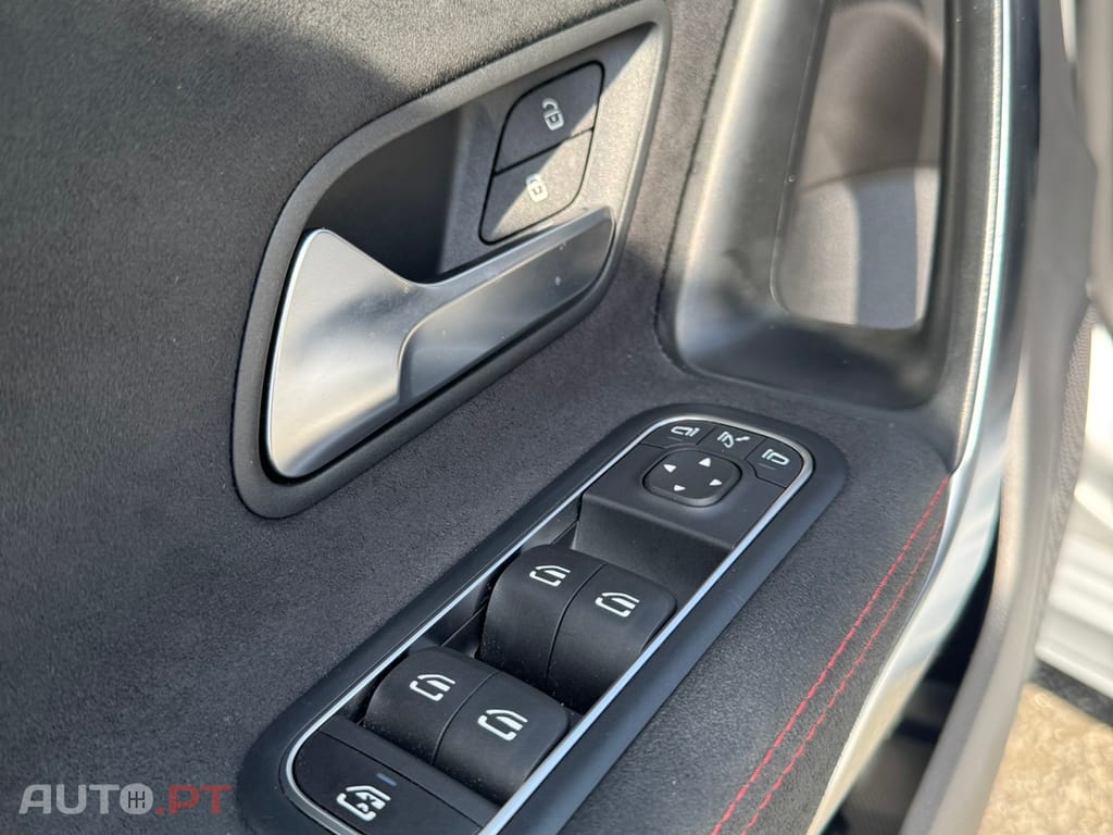 Mercedes-Benz A 160 AMG Line