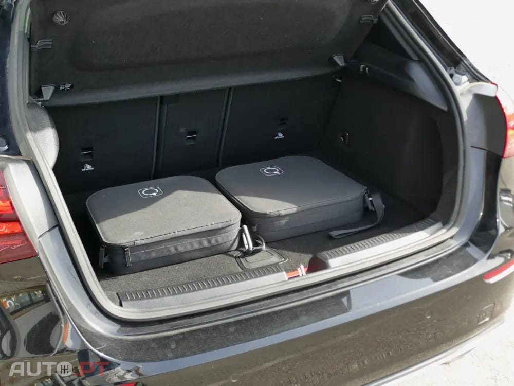 Mercedes-Benz A 250 e Progressive