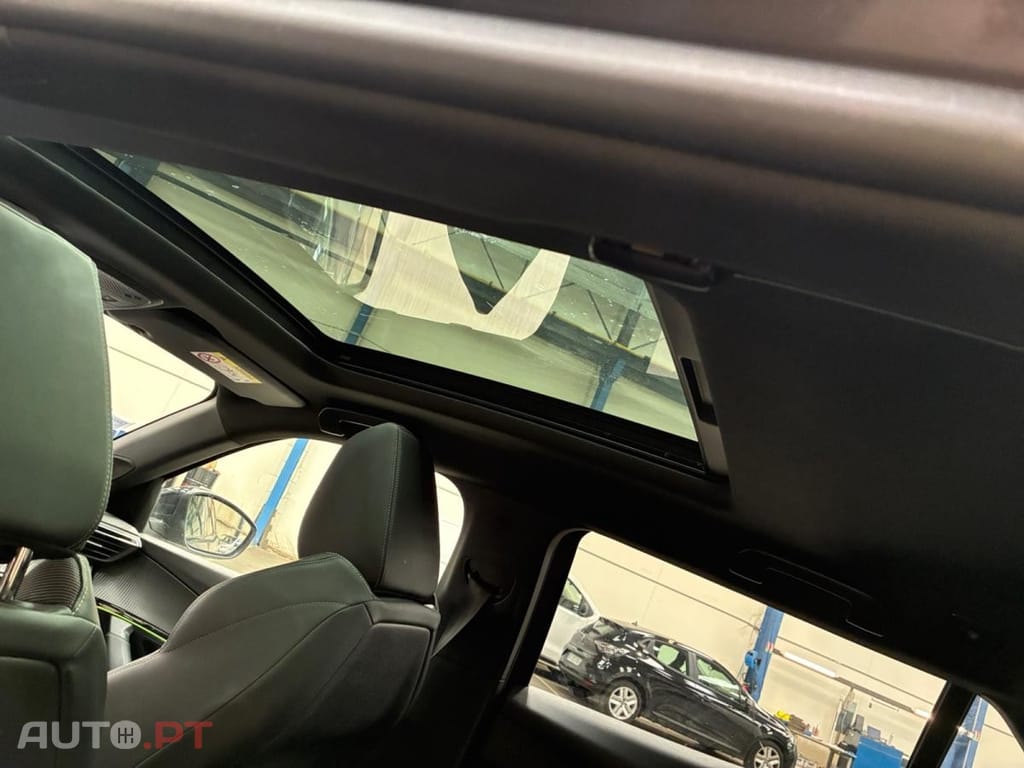 Peugeot 2008 1.2 PureTech GT Line EAT8