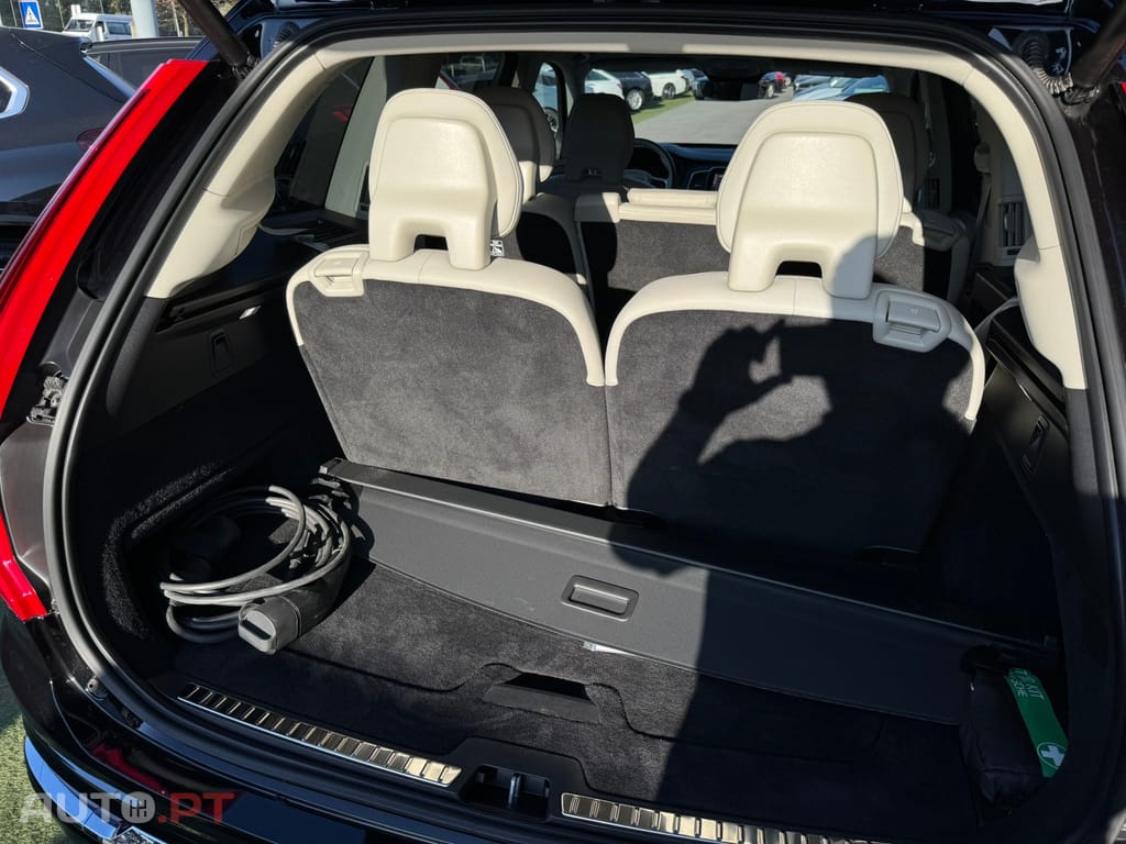 Volvo XC90 2.0 T8 PHEV Core AWD