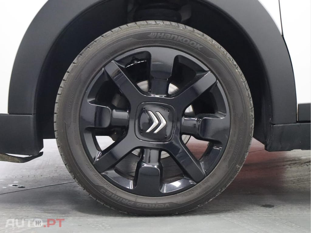 Citroen C4 Cactus  1.2 PureTech Shine Pack