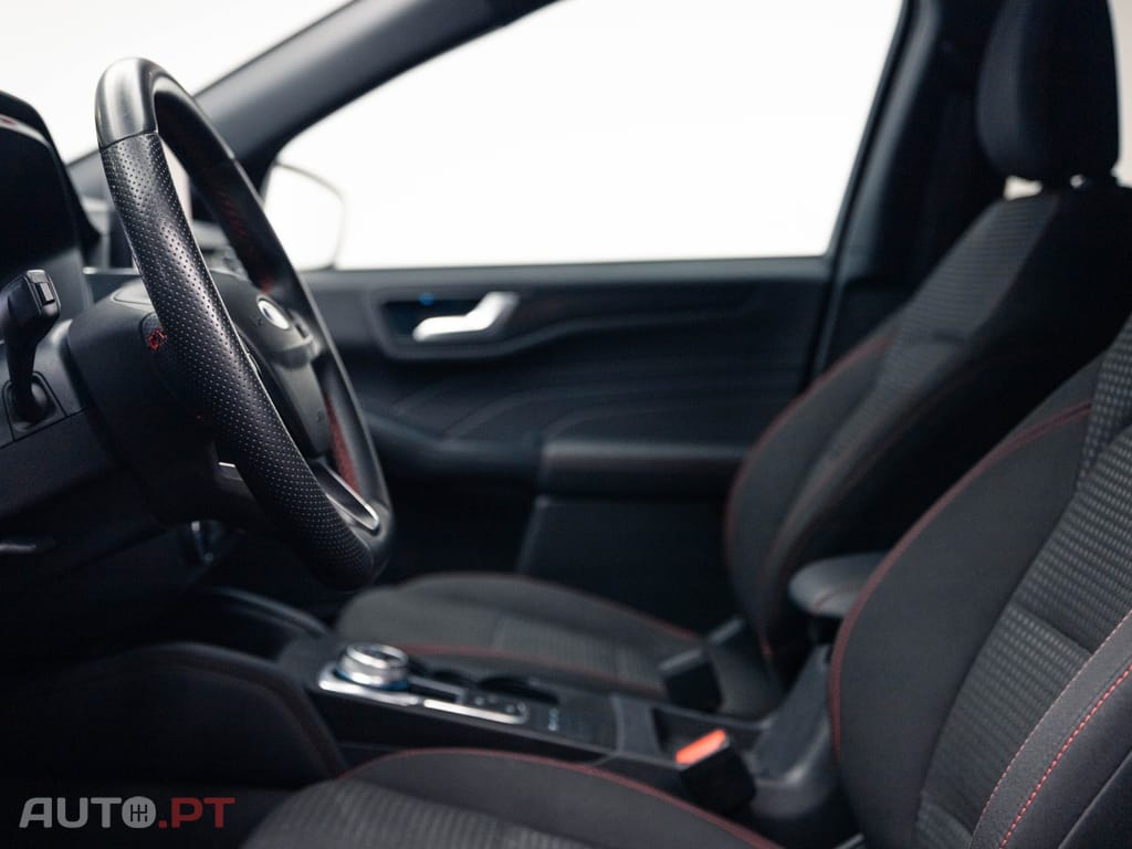 Ford Kuga 2.5 PHEV ST-Line