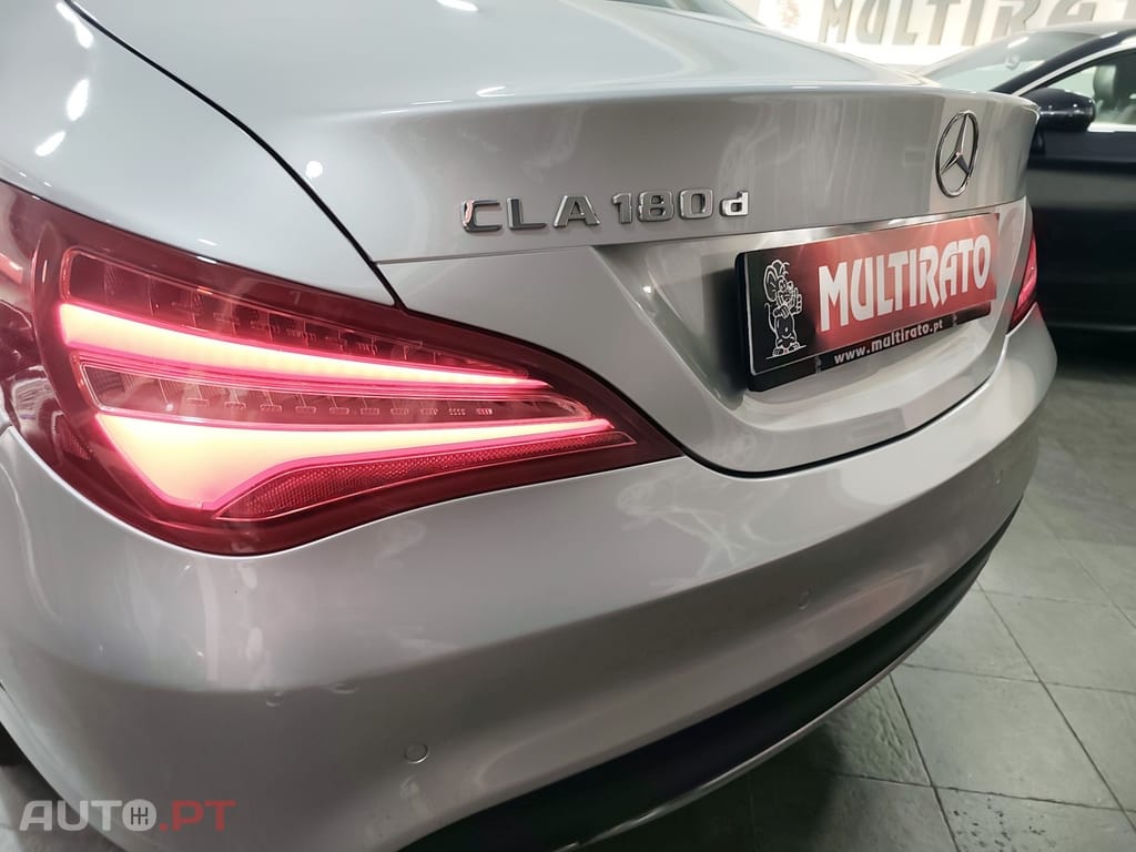 Mercedes-Benz CLA 180 d Urban
