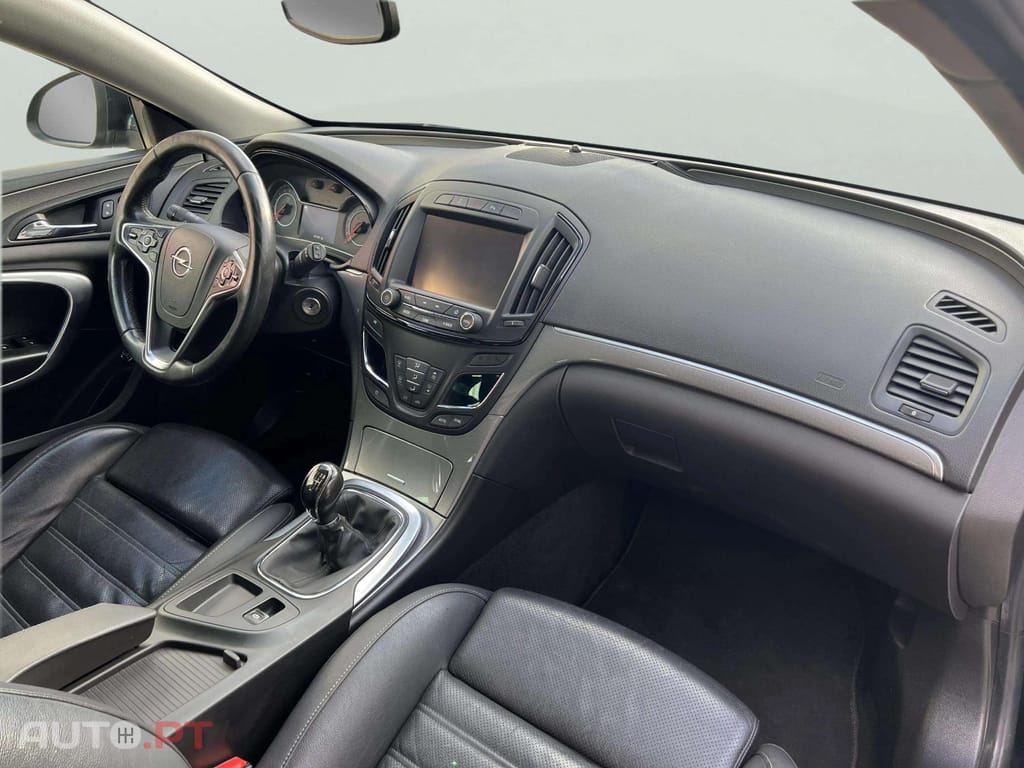 Opel Insignia Sports Tourer 1.4 T Executive GPL