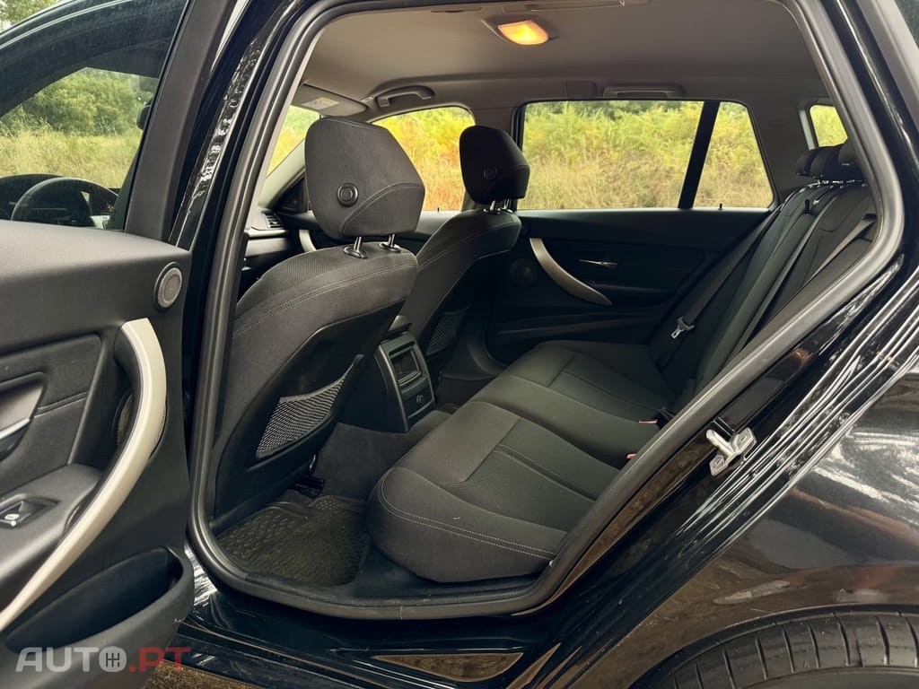 BMW 318 d Touring Modern Line