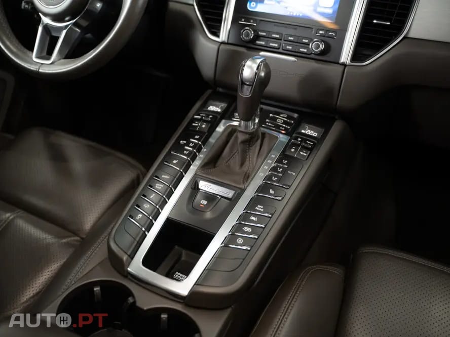 Porsche Macan S