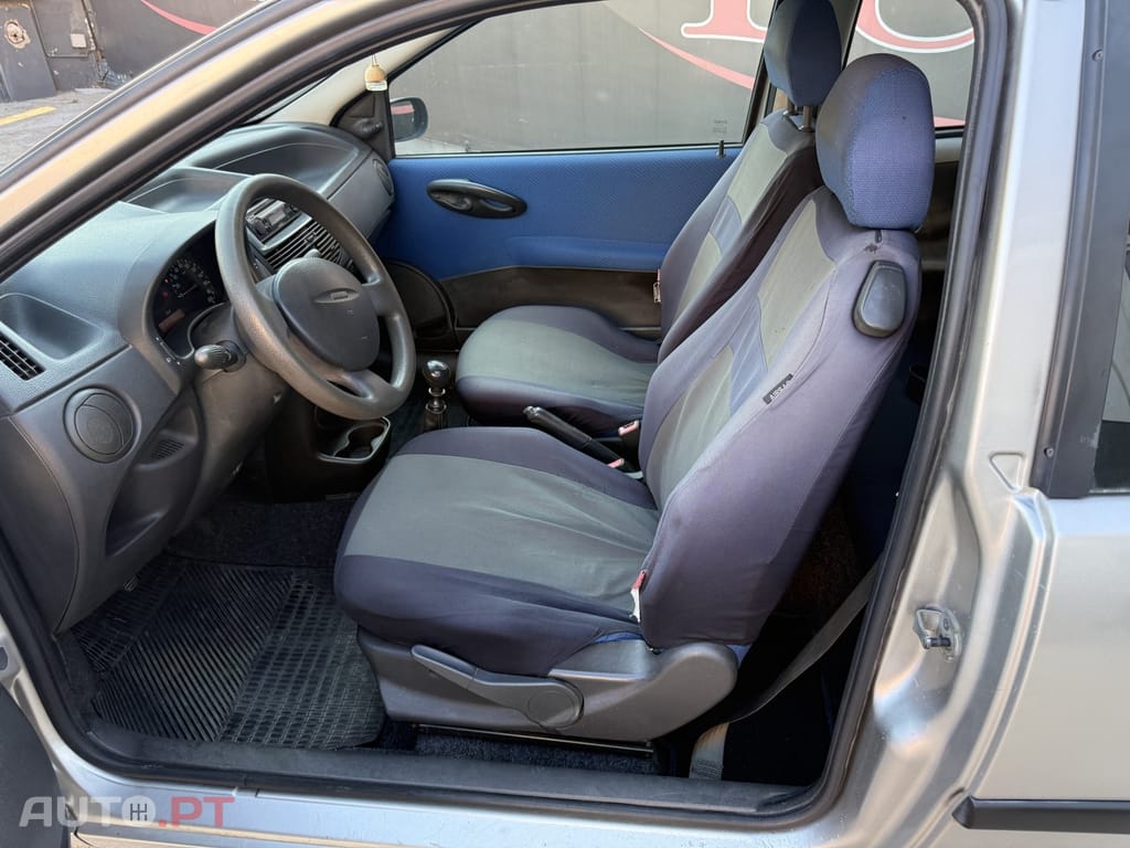 Fiat Punto 1.2 ELX — fotografia 5
