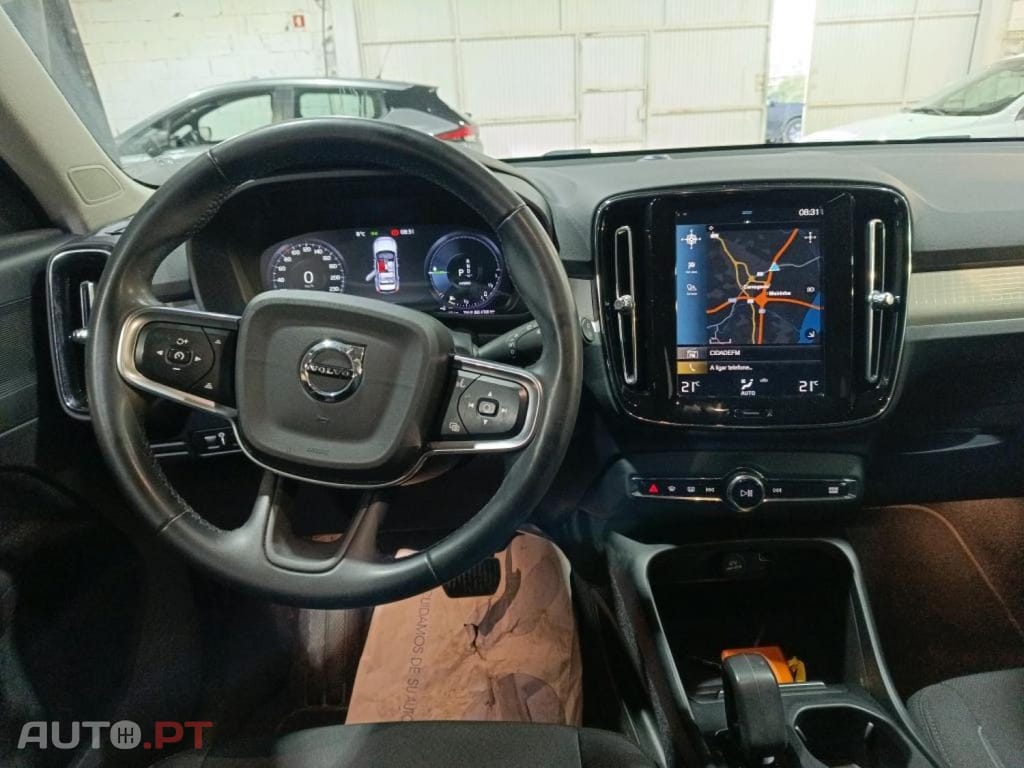 Volvo XC40 1.5 T4 PHEV Inscription Expression