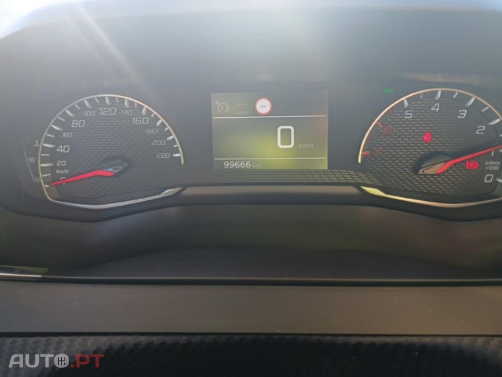 Peugeot 208 Active Pack