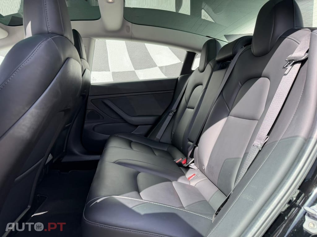 Tesla Model 3 Long Range AWD Dual Motor