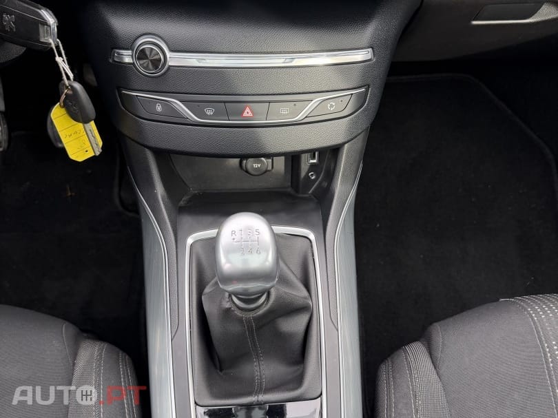 Peugeot 308 1.6 BlueHDi Allure