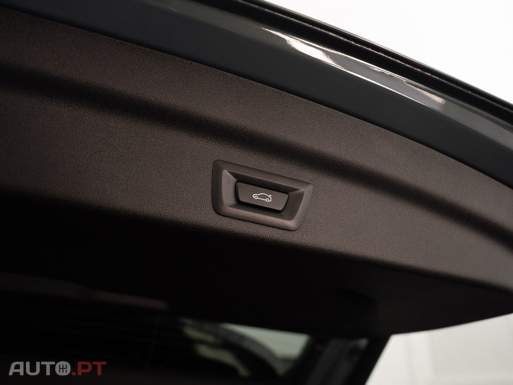 BMW X1 xDrive25e Pack Desportivo M