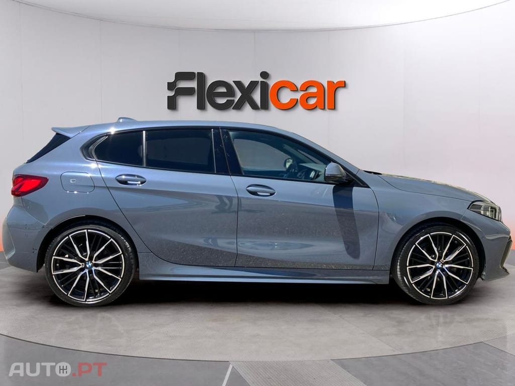 BMW 118 i Pack Desportivo M Auto