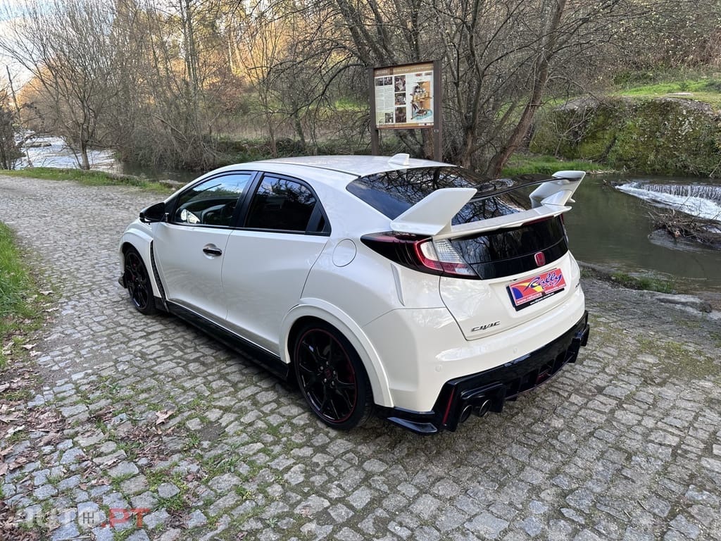 Honda Civic 2.0 VTEC Turbo Type R