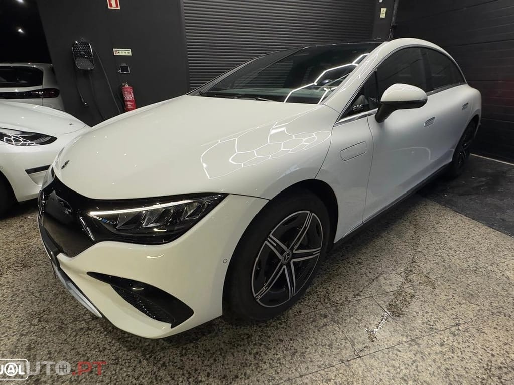 Mercedes-Benz EQE 350