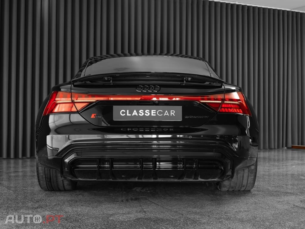 Audi RS E-Tron GT quattro