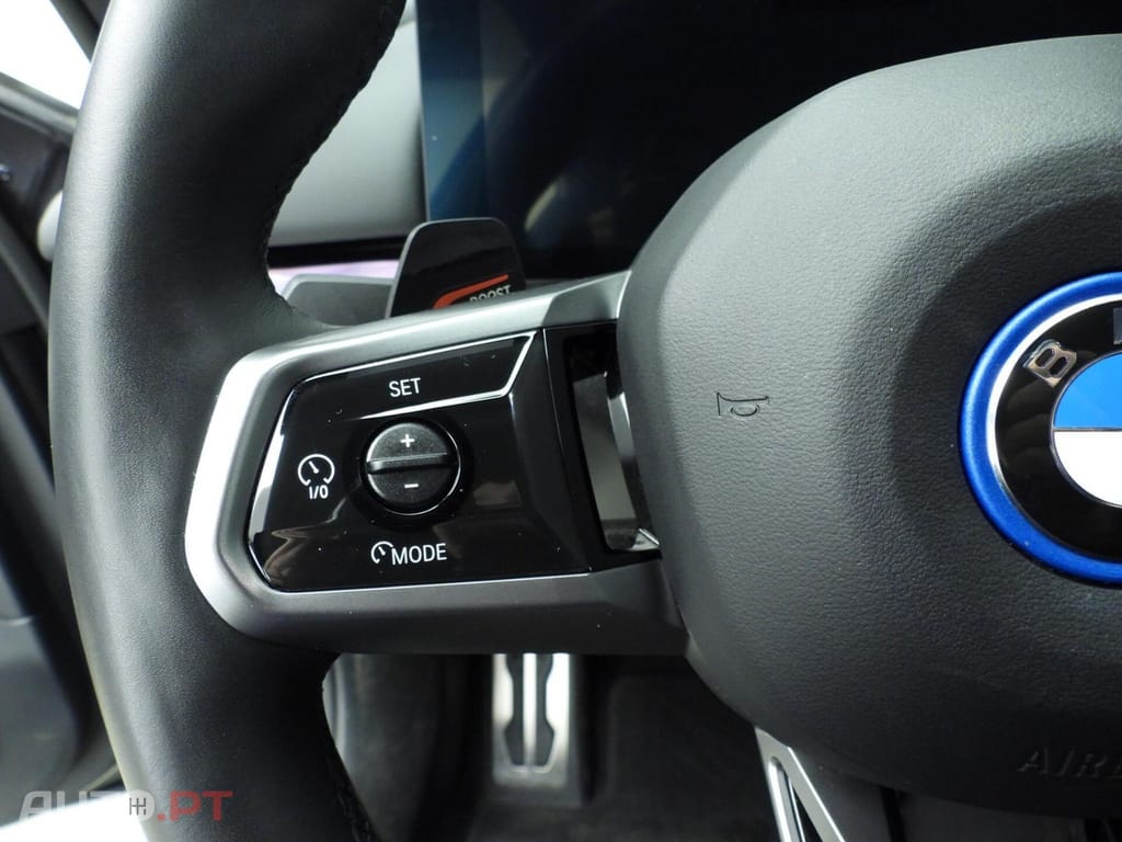 BMW i5 eDrive40