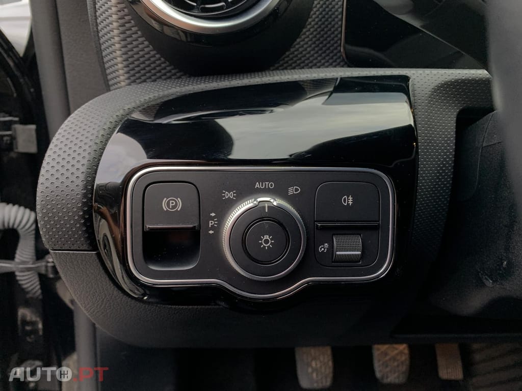 Mercedes-Benz CLA 180 d Style Plus