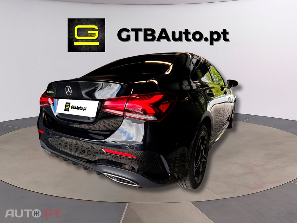 Mercedes-Benz A 250 I.V.A DEDUTIVEL AMG Pack NIGHT